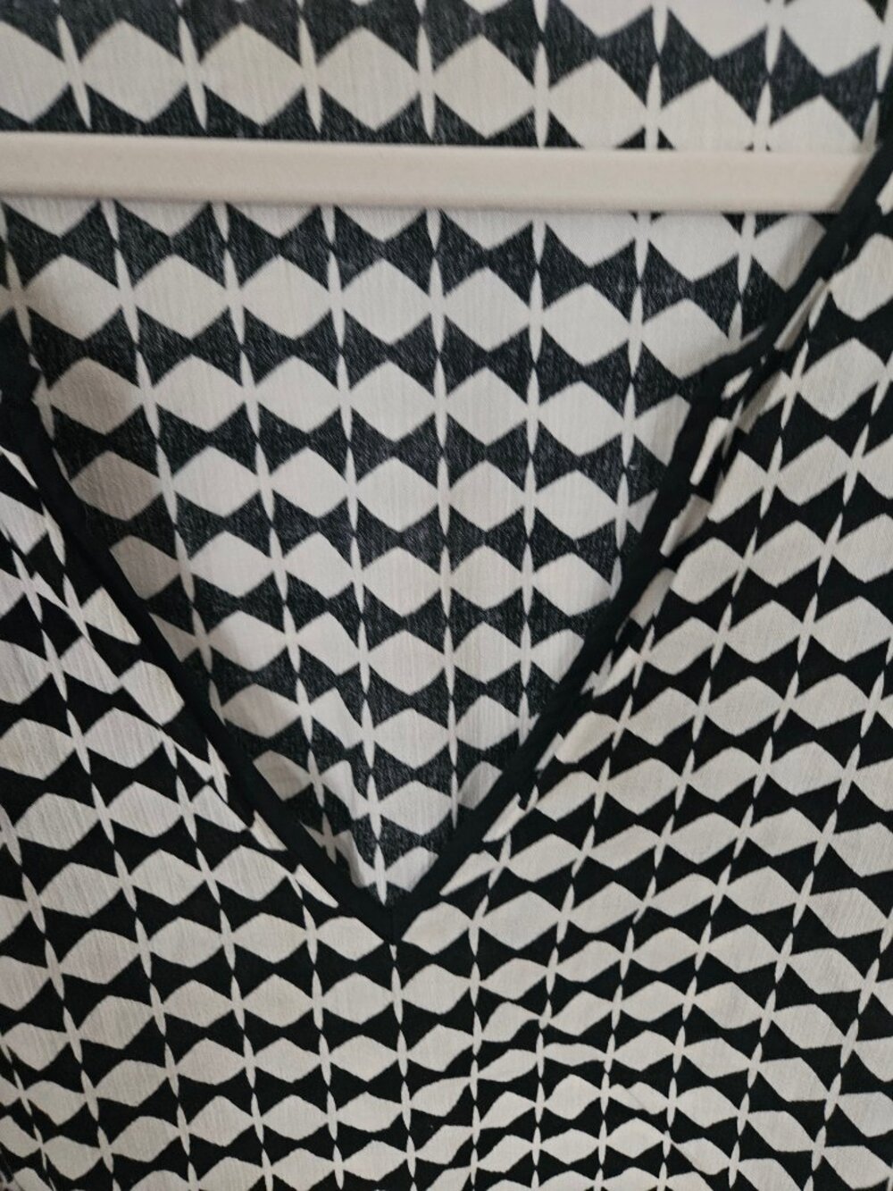 J.Crew Black White Geometric Crinkle Gauze Beach Tunic Swim Cover Up Sz XL - Picture 3 of 8